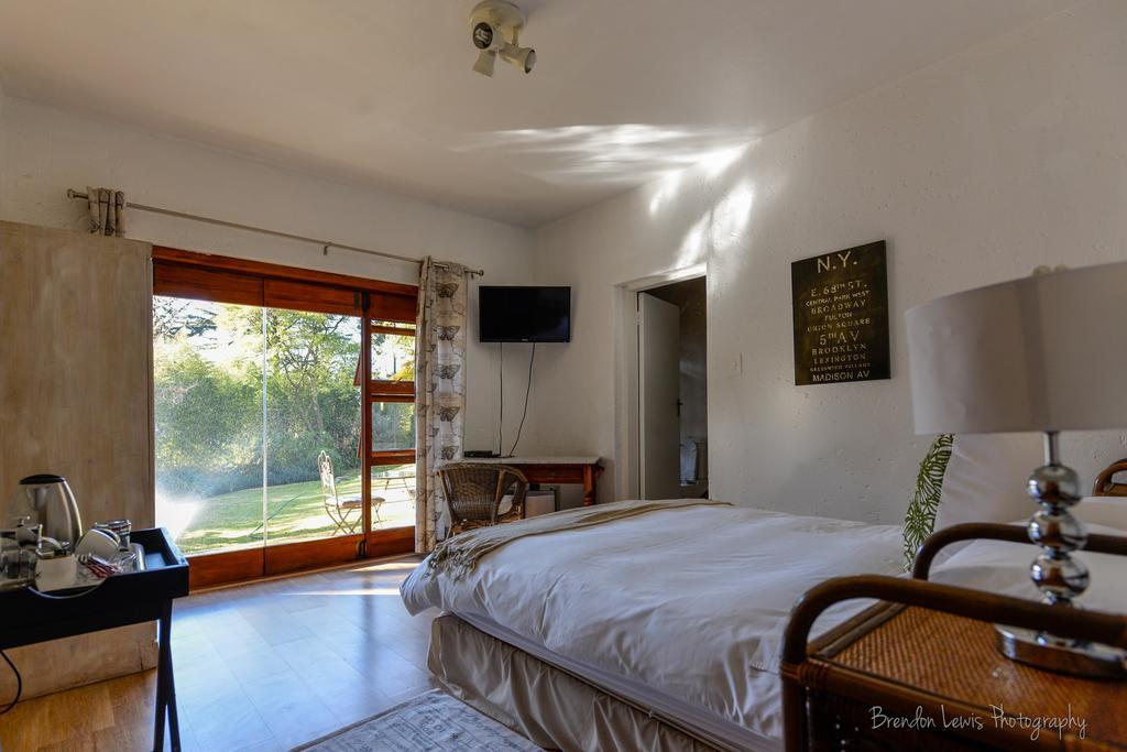50 On Shepherd Boutique Guest House Sandton Exterior foto
